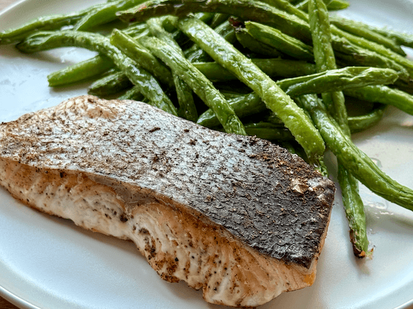 Salmon & greens
